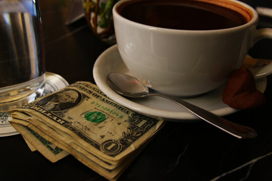 Coffee in a cup at coffee shop
