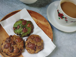Soft cookies with chocolate chips and cheese. Perfect for breakfast with a cup hot coffee. perfect for recipe, article, or any commercial purposes. pattern of soft cookies.