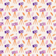 Obraz premium Seamless Stylized Pastel Camera Tripods and Lenses Pattern