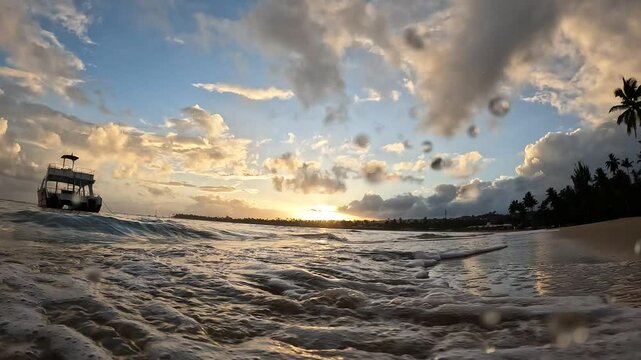 Amanecer en el pueblo de pescadores de las galeras republica dominicana
