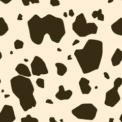 Hand-drawn Seamless Cow Print Pattern – Beige & Brown Colorway. All-Over Cow Print for Textile & Fashion – Seamless Beige Brown Pattern
