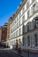 Obraz premium Paris, beautiful facades in the 7e arrondissement, rue de Babylone 