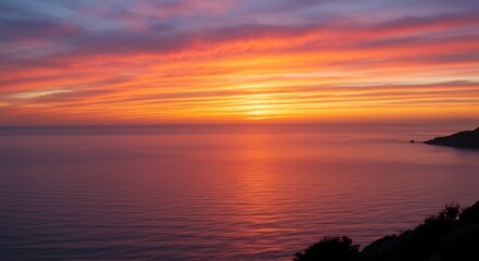 Naklejka premium Ocean Sunset Scenic Landscape at Dusk