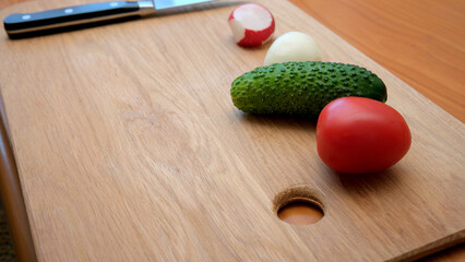 Fresh veggies for a vibrant salad!