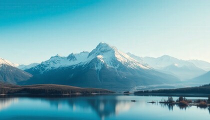 Naklejka premium Majestic Mountain Landscape with Calm Reflection on Clear Lake