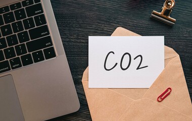 There is word card with the word CO2. It is as an eye-catching image.