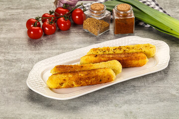 Crispy breaded mozarella cheese sticks