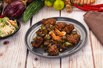 Manchirian breaded prawn with vegetables