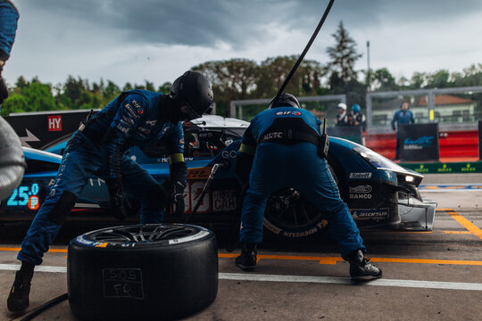 Alpine A424 hypercar at the pitlane during a race