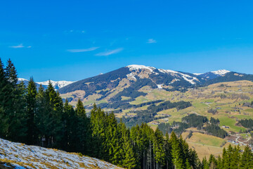 Frühlingsanfang in den Pinzgauer Alpen