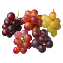 Fototapeta premium Fresh Grapes Cluster of Red and Green Varieties with Water Droplets, isolated on transparent background.