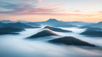 Obraz premium Misty Mountain Sunrise