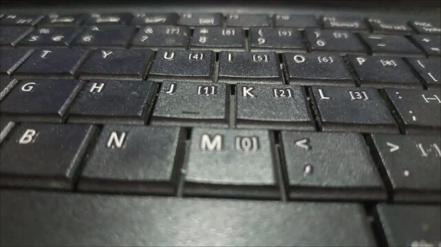 t highlights various types of keyboards, including mechanical, ergonomic, and wireless models, and the user interaction with key presses