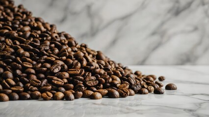 Obraz premium A pile of raw coffee beans on a tabletop, ready for roasting or brewing.