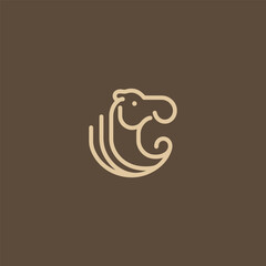 Minimalist Camel Head Line Art Logo – Desert camel head drawn with simple clean lines.