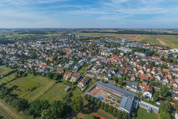 Ausblick auf die Region Fürth rund um die Ortschaft Burgfarrnbach westlich des Main-Donau-Kanals