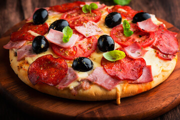 pizza with salami