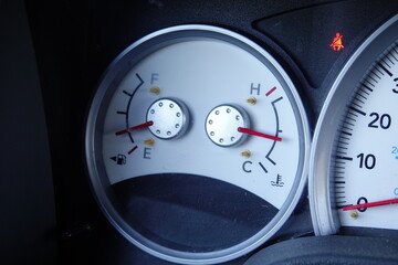Speedometer Speed indicator, RPM indicator, fuel gauge indicator, and temperature gauge indicator...