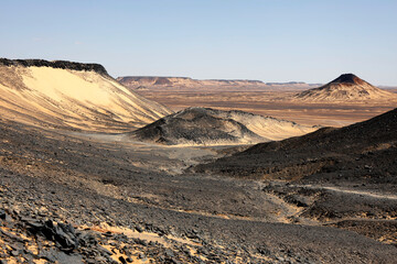 The beautiful colors of the Black Desert volcanic area, Egitto