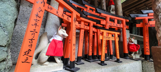 Fototapeta premium Fushimi Inari Taisha sanctuary, near Kyoto, Japan