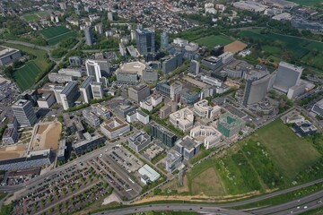 Fototapeta premium Eschborn Luftbilder | Luftbildaufnahmen von der Stadt Eschborn in Hessen