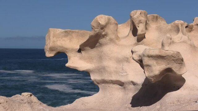 Fantastische Felsengebilde an der Westk&uuml;ste von Fuerteventura, Erosion, Meeresk&uuml;ste