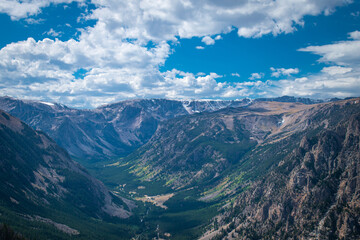 Fototapeta premium Glacial valley in the Beartooth Mountains, Montanna