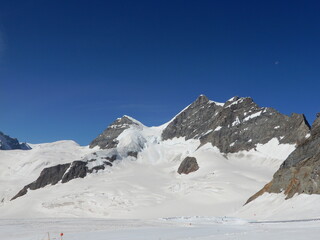 Jungfrau 4158m