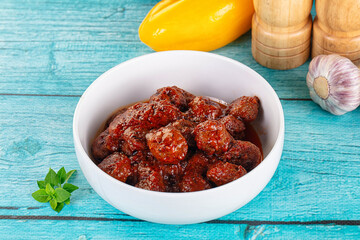 Minced meef meatball with tomato sauce