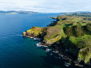  Dramatische Klippenlandschaft an der Küste von Donegal – Luftaufnahme nahe Fanad Head, Irland