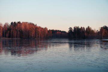 Obraz premium Scenic view of a lake
