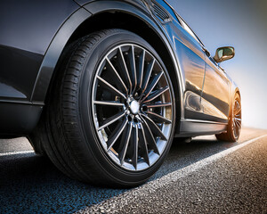 3D-rendered vehicle tires in detail.