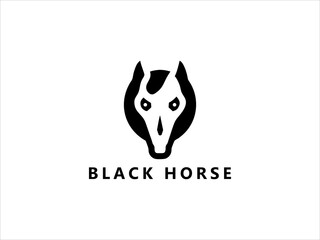 Obraz premium A clean, minimalist silhouette of a horse's head within a crescent moon shape.