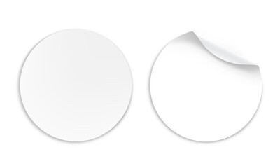 Vector realistic sticky round sticker with curled edges and shadow isolated on transparent background. Mockup of adhesive sticker for design. Label, price tag template.