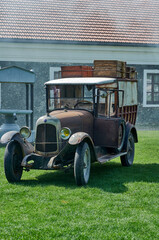 Antiques Vintage Car with Roof Luggage 