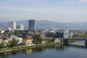 Fototapeta premium The view of Linz and the Danube river, Austria 