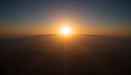 Fototapeta premium Beautiful Sunrise Over Mountains with Golden Radiance and Clarity