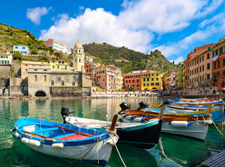 Le port de Vernazza