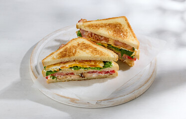 club sandwich on white table