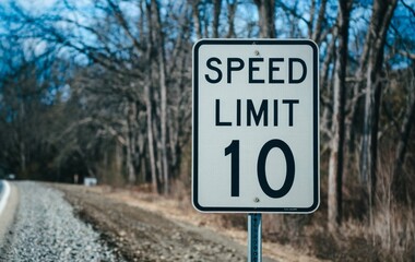 Speed Limit 10 mph Traffic Sign