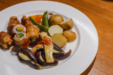 豚肉野菜巻きと茄子の和風定食