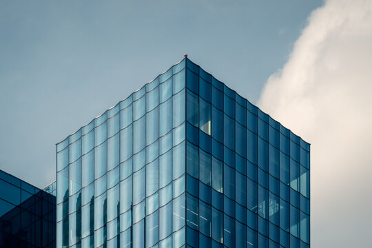 Fototapeta Modern glass office building in Colon City, Panama