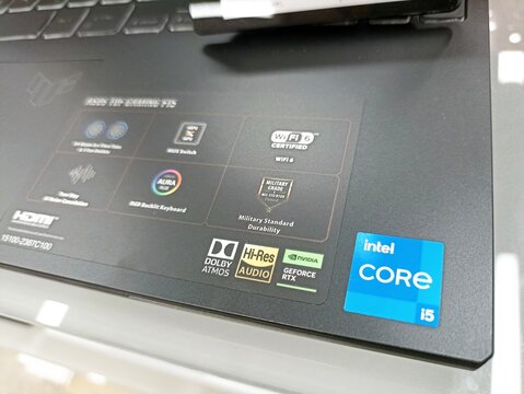 Gaming laptop intel core i5 with nvidia geforce rtx and wifi 6