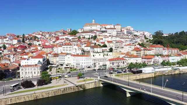 The Mondego River irrigates Coimbra, in Europe, in Portugal, in the Center, in summer, on a sunny day.&nbsp;
