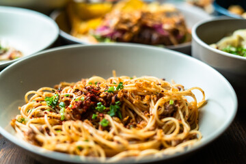 Delicious Spaghetti with Garlic and Herbs
