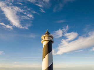 Faro Punta Moscater situado próximo a Sant Joan de Labritja, costa norte isla de Ibiza, en el...