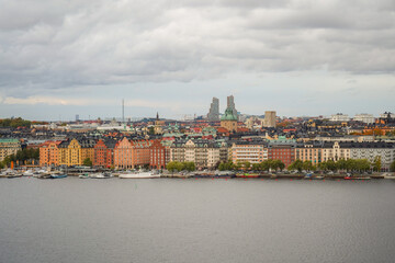 Obraz premium Overview of Stockholm city centre residential buildings, from Skinnarviksberget, Sweden