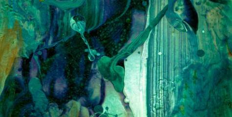 The Blend of Colorful Textures, Gold, and Patterns in Design