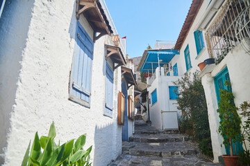 Obraz premium A building in the old city center of Marmaris, Turkey. Mediterranean architecture