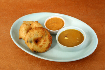 Sambar Vada with Idli Sambar